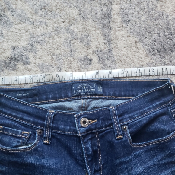 Lucky Brand Sofia Skinny jeans - Picture 3 of 6
